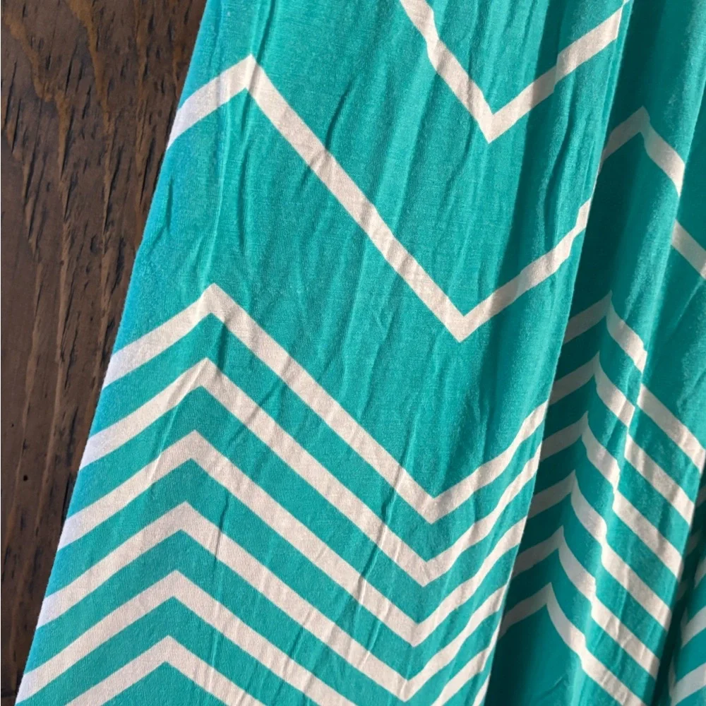 Strapless Chevron Patterned Dress in Teal - Picture 3 of 4